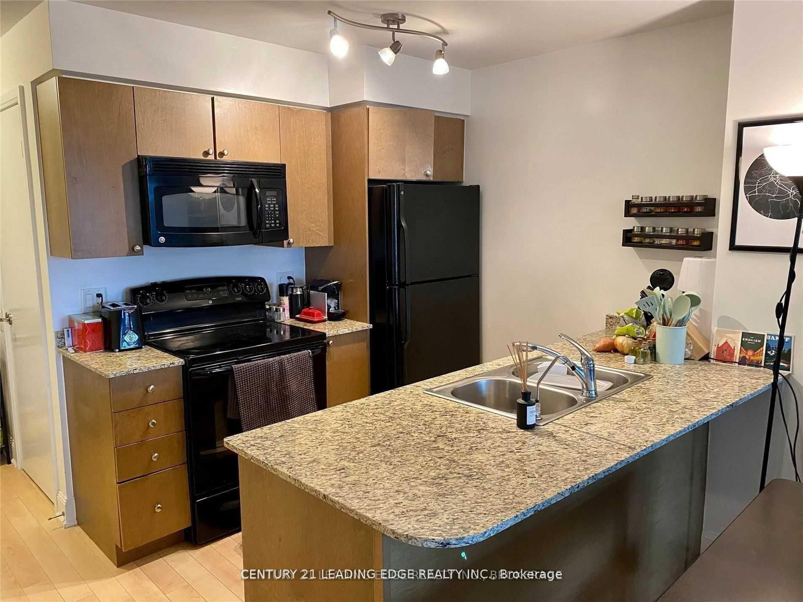 2191 Yonge Street, Unit 1207 - Photo 15