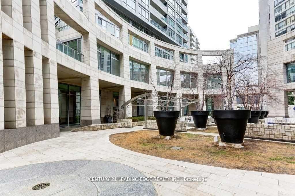 2191 Yonge Street, Unit 1207 - Photo 4