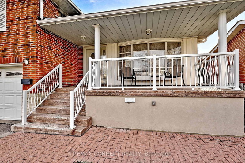 60 Brian Dr, Toronto, M2J 3Y3 | Image 2