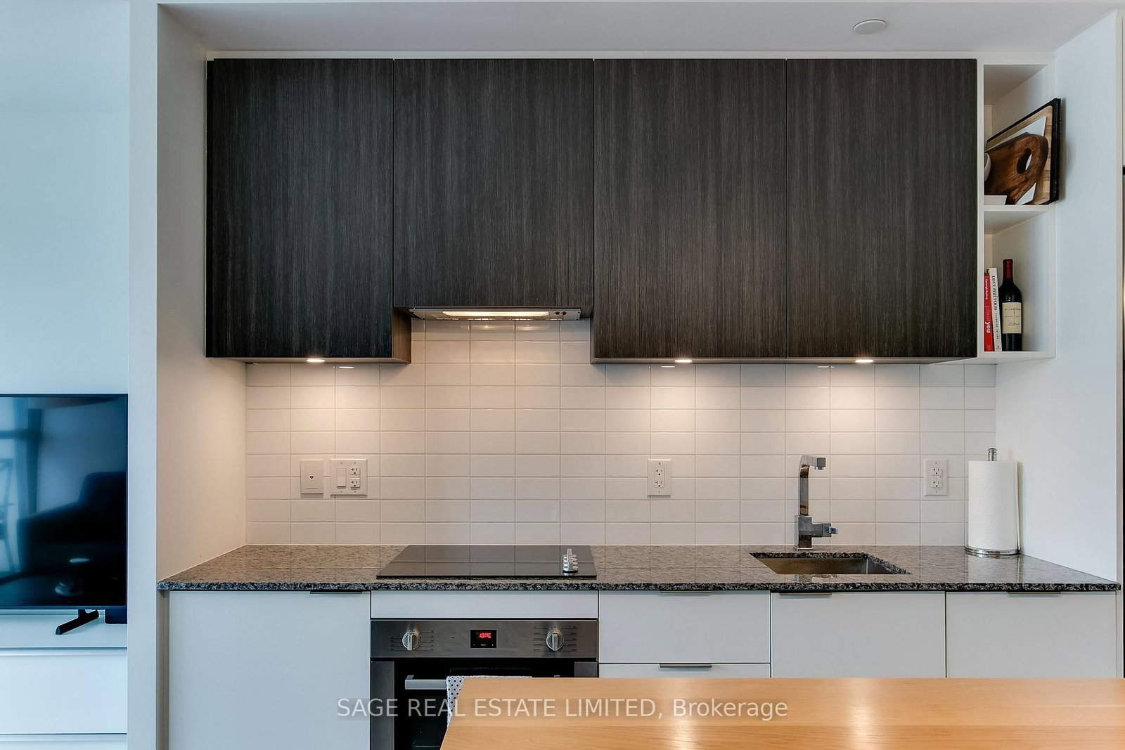 120 Parliament Street, Unit 1313 - Photo 8