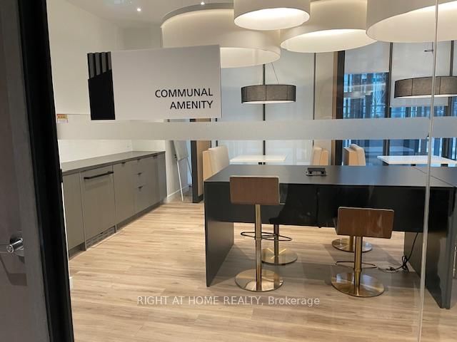 82 Dalhousie Street, Unit 4209 - Photo 12