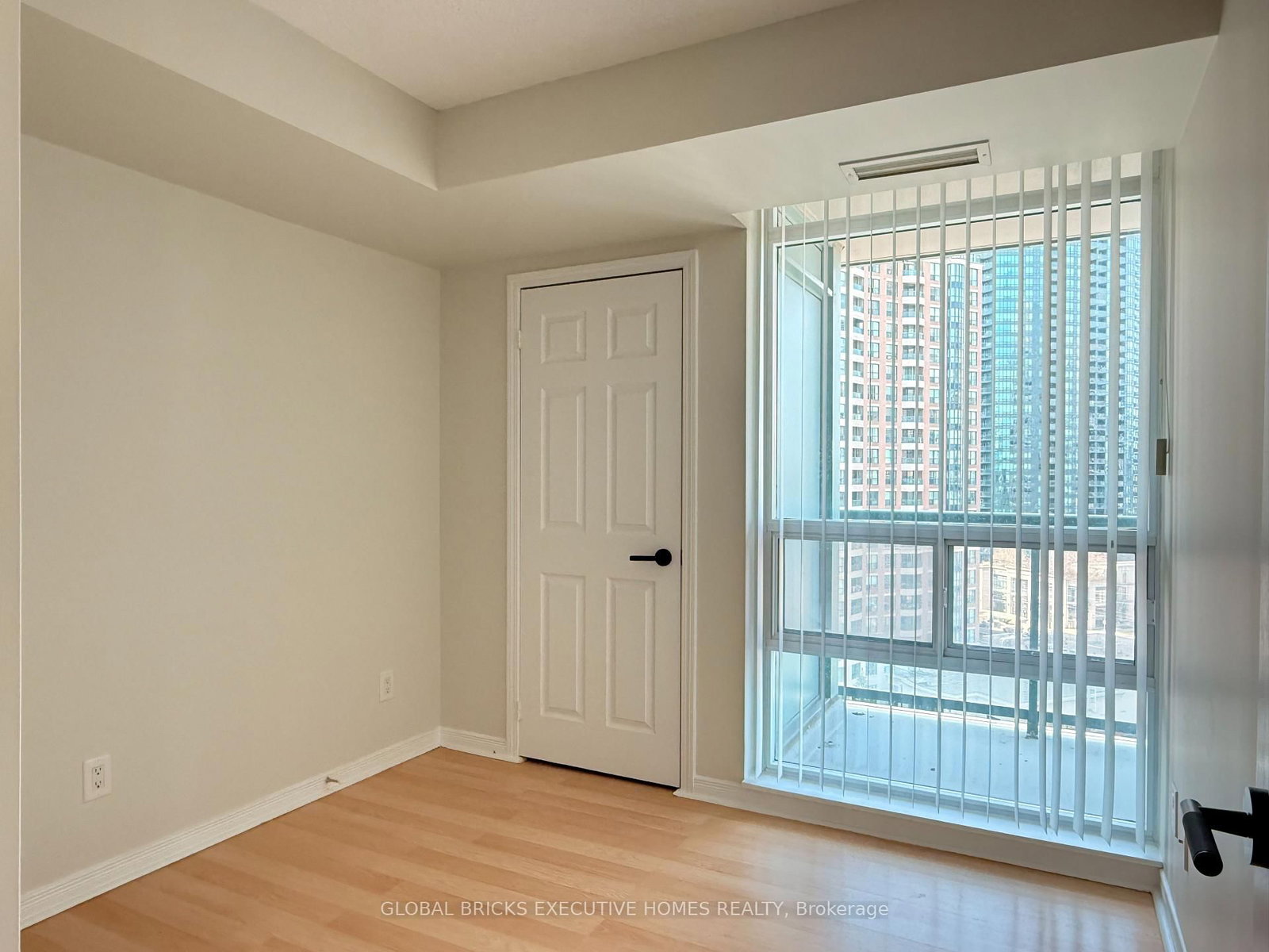 5508 Yonge Street, Unit 1108 - Photo 7