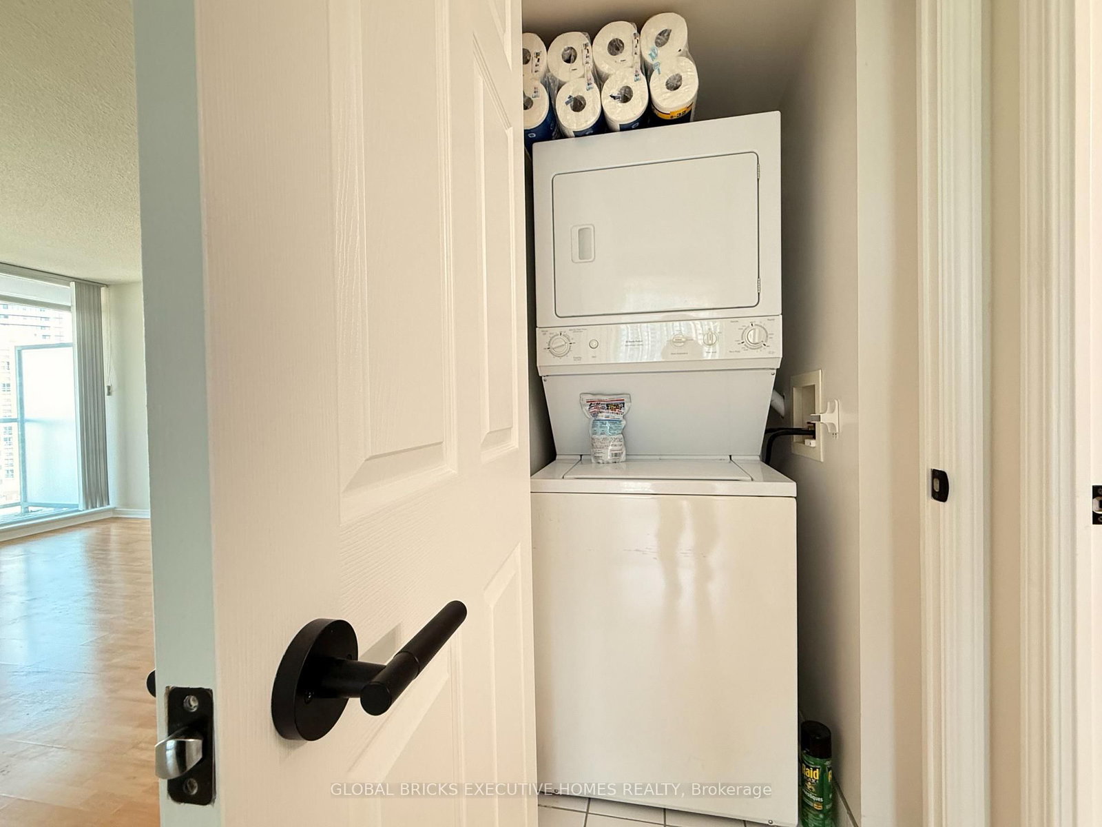 5508 Yonge Street, Unit 1108 - Photo 9