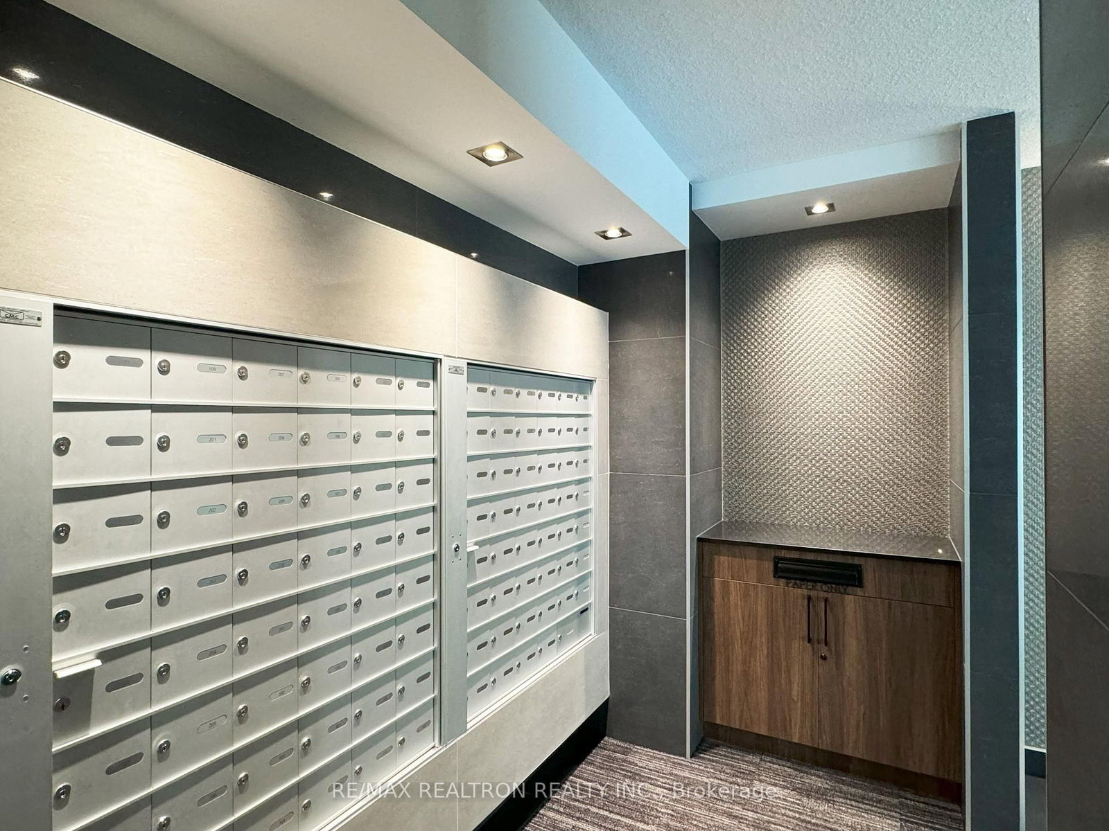 276 St George Street, Unit 301 - Photo 20