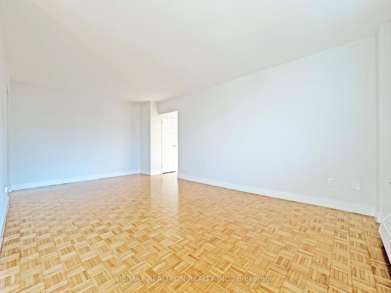 276 St George Street, Unit 301 - Photo 8