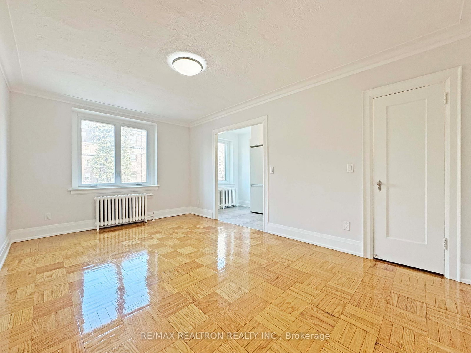 398 Avenue Road, Unit 326 - Photo 2