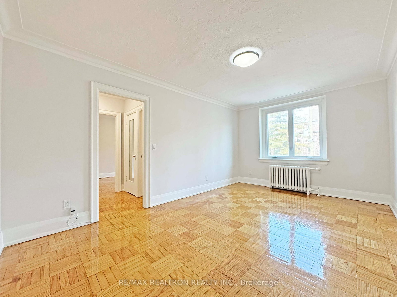 398 Avenue Road, Unit 326 - Photo 3