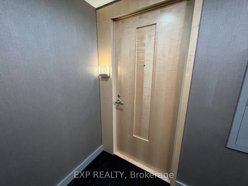 612 - 45 Charles St, Toronto, M4Y 1S2 | Image 2