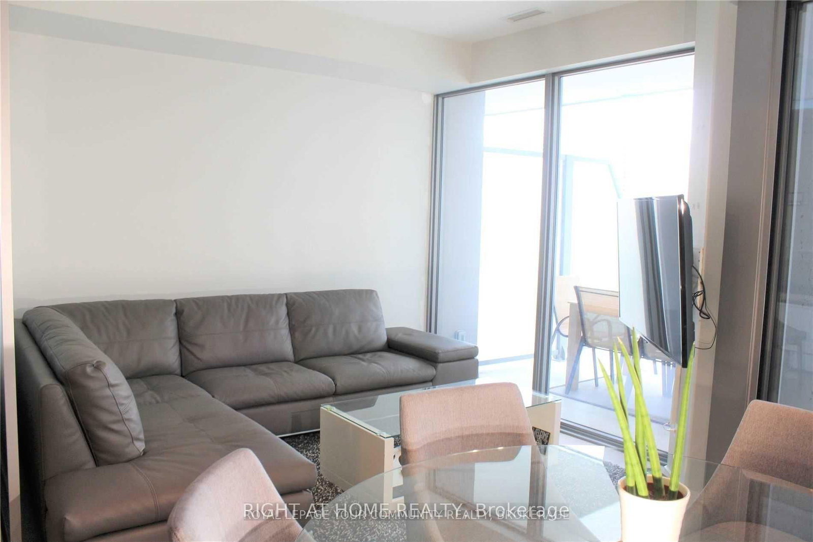 57 St. Joseph Street, Unit 1203 - Photo 8