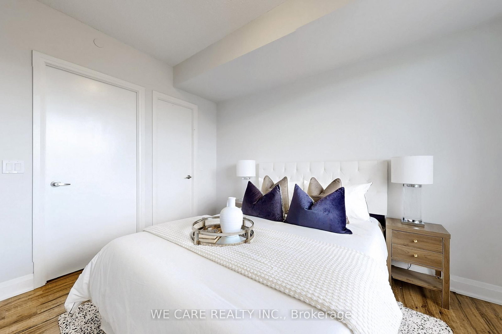 68 Canterbury Place, Unit 311 - Photo 14