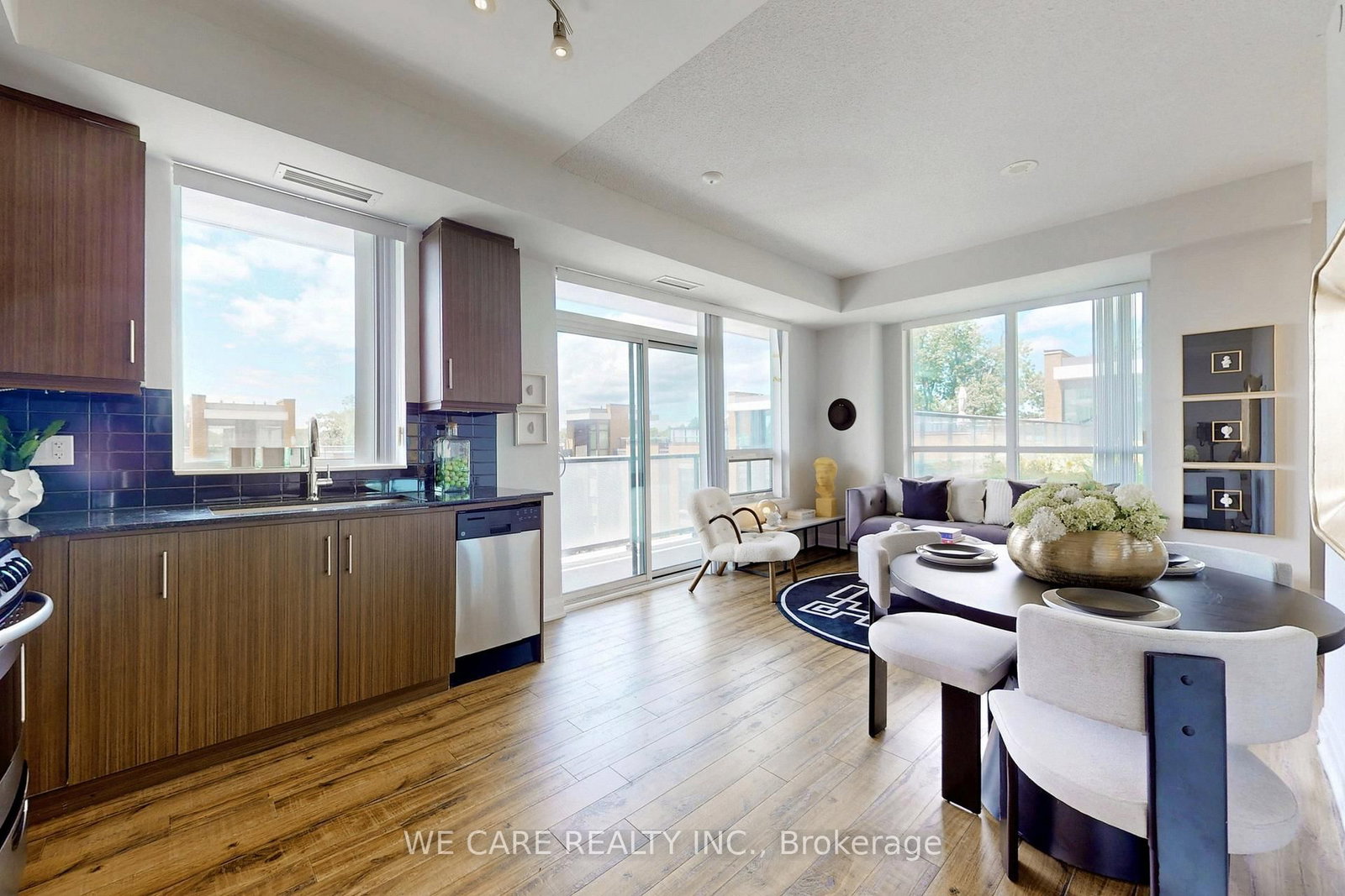 68 Canterbury Place, Unit 311 - Photo 2