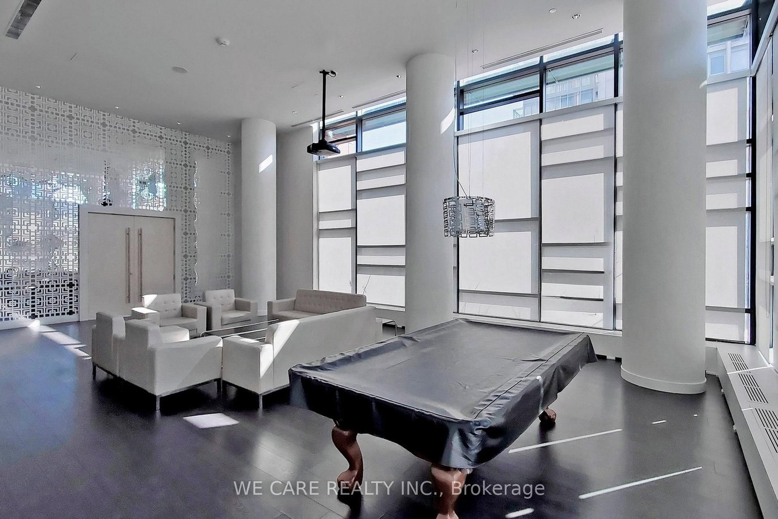 68 Canterbury Place, Unit 311 - Photo 30