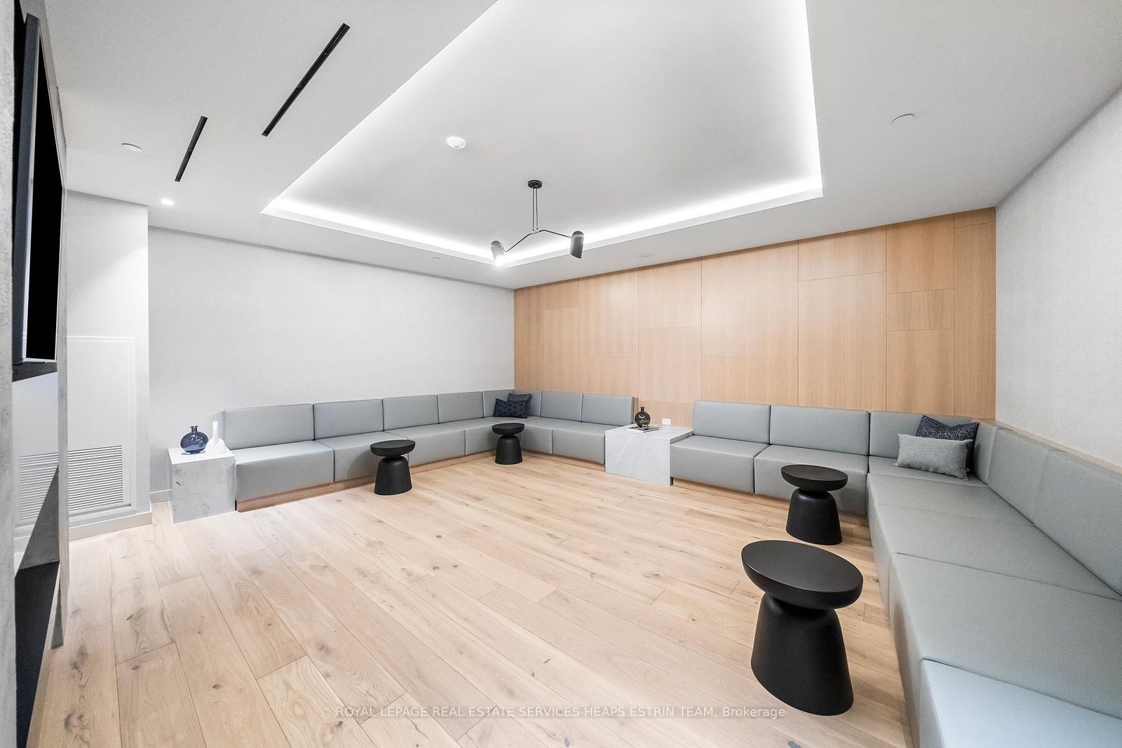 5 Defries Street, Unit 2413 - Photo 19