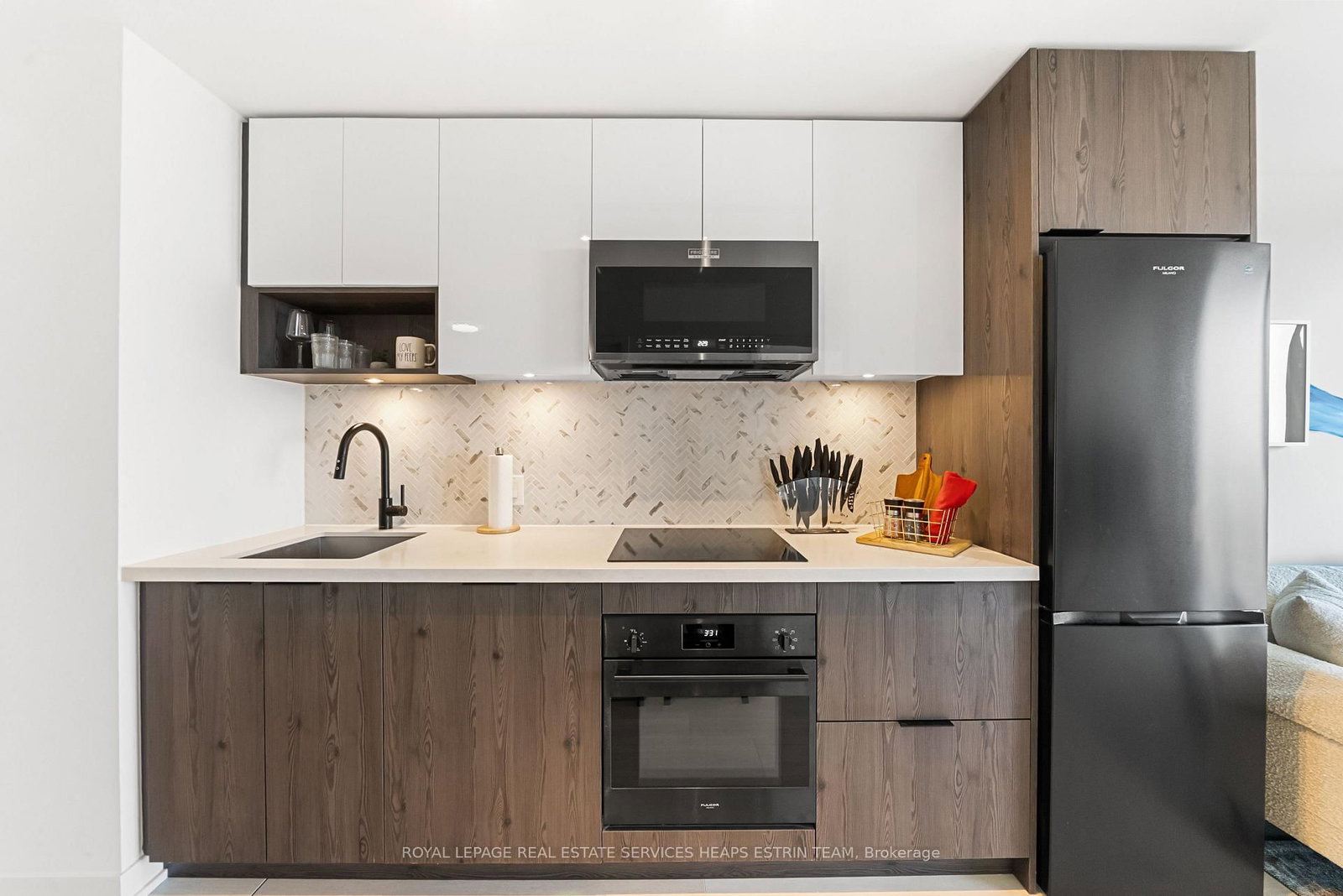 5 Defries Street, Unit 2413 - Photo 4