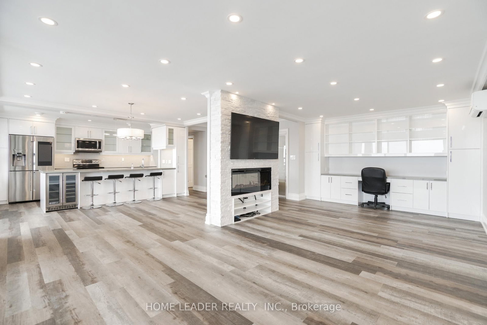 115 Antibes Drive, Unit Ph1 - Photo 5