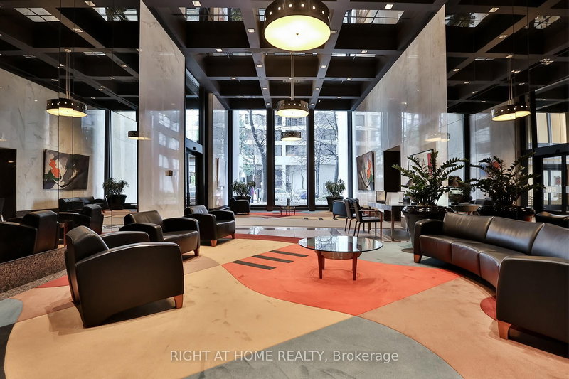 2815 - 33 Harbour Sq, Toronto, M5J 2G2 | Image 3