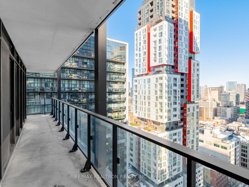 2308 - 125 Peter St, Toronto, M5V 0M2 | Image 3