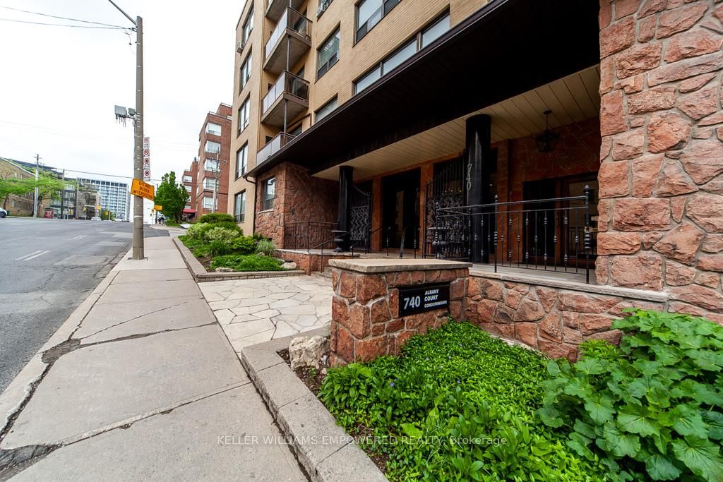 740 Eglinton Avenue W, Unit 205 - Photo 2