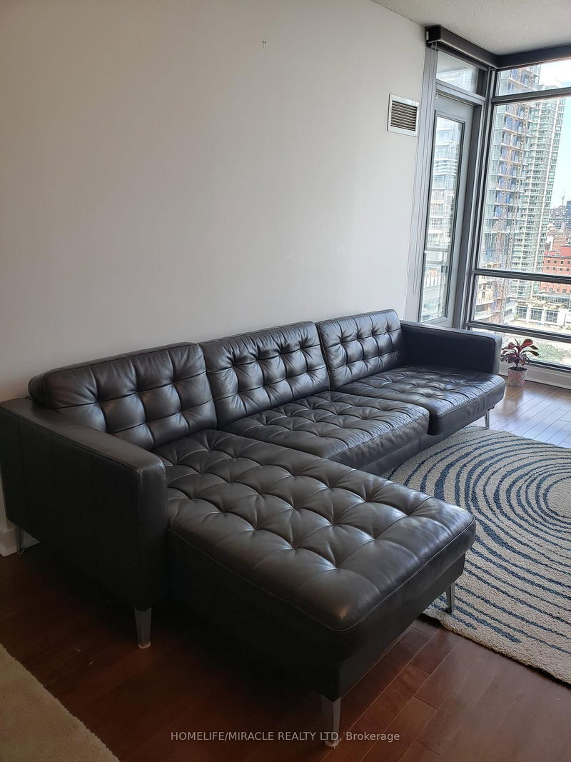 2007 - 3 Navy Wharf Crt, Toronto, M5V 3V1 | Image 3