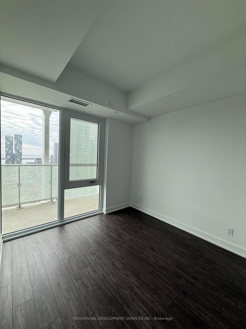 4009 - 88 Queen St, Toronto, M5C 0B6 | Image 3