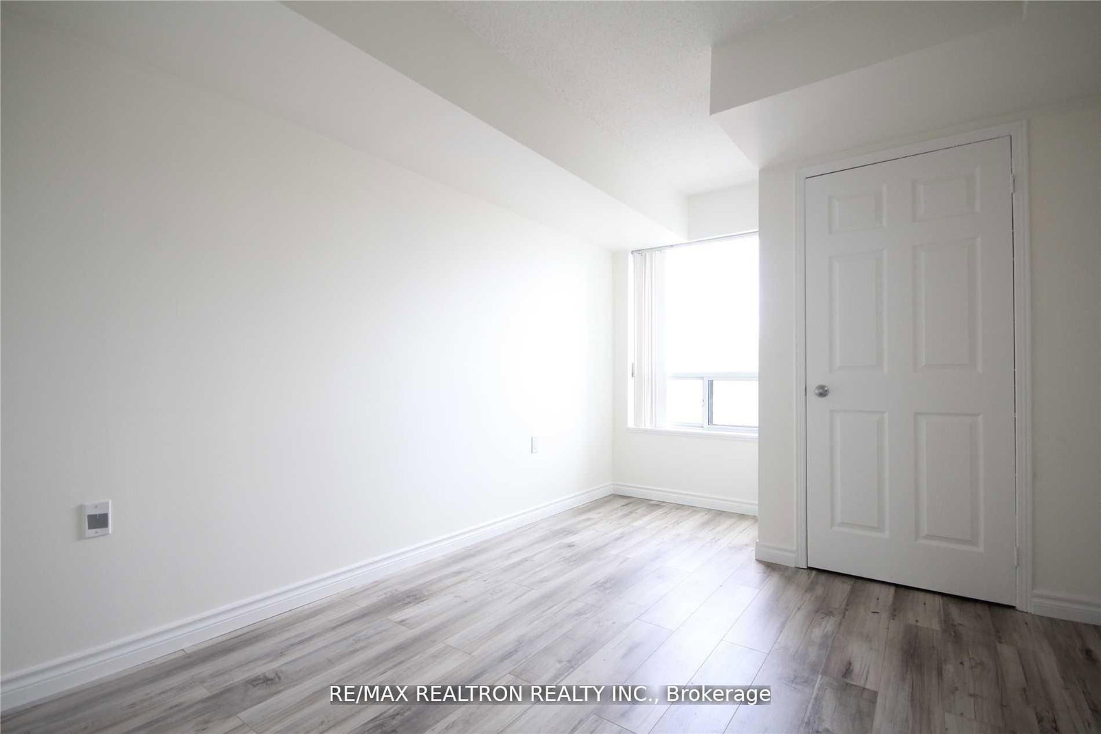 35 Finch Avenue E, Unit 1208 - Photo 6