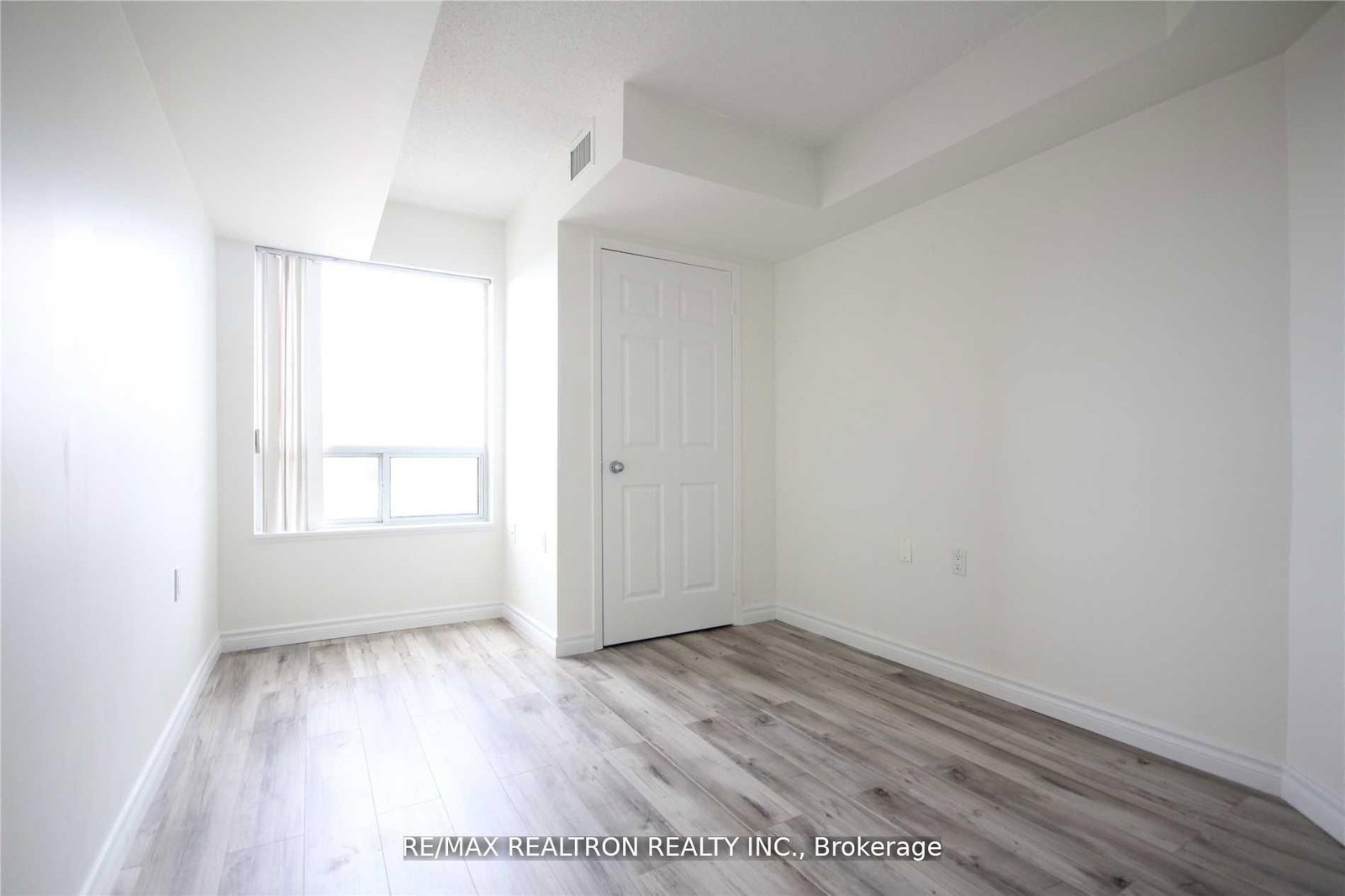 35 Finch Avenue E, Unit 1208 - Photo 7