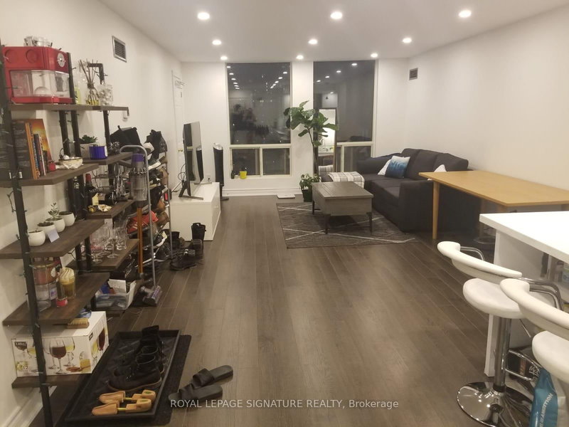 2008 - 25 Grenville St, Toronto, M4Y 2X5 | Image 2