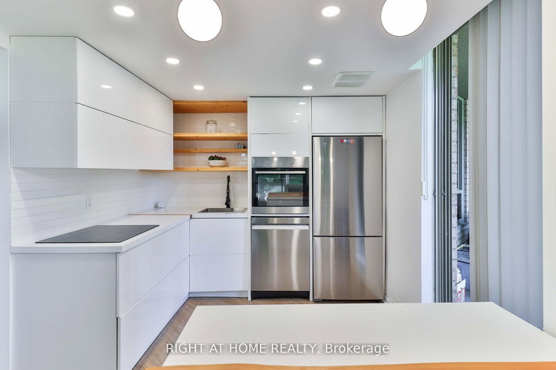 1210 Don Mills Rd, Toronto, M3B 3N9 | Image 3