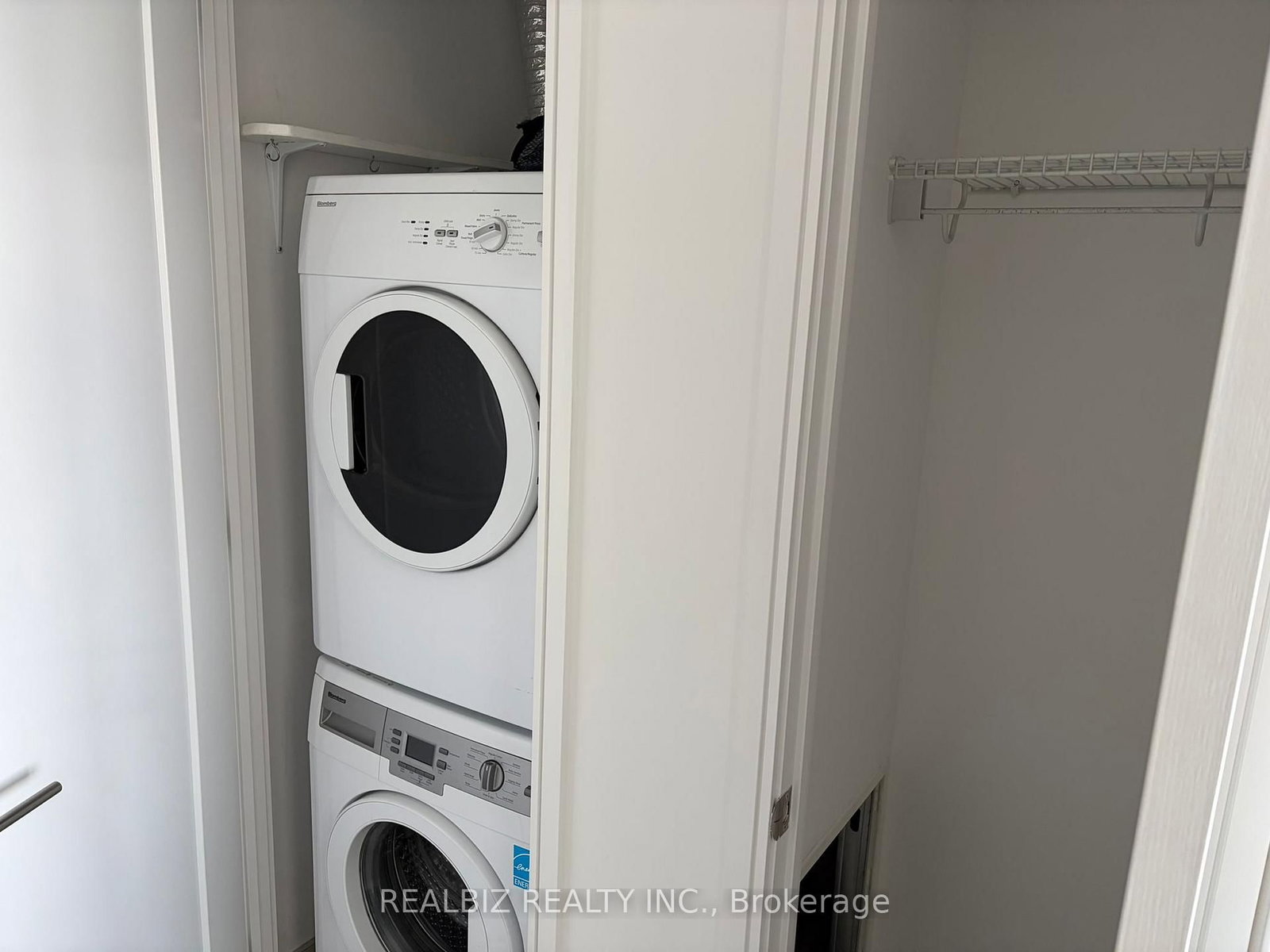 88 Scott Street, Unit 4506 - Photo 8