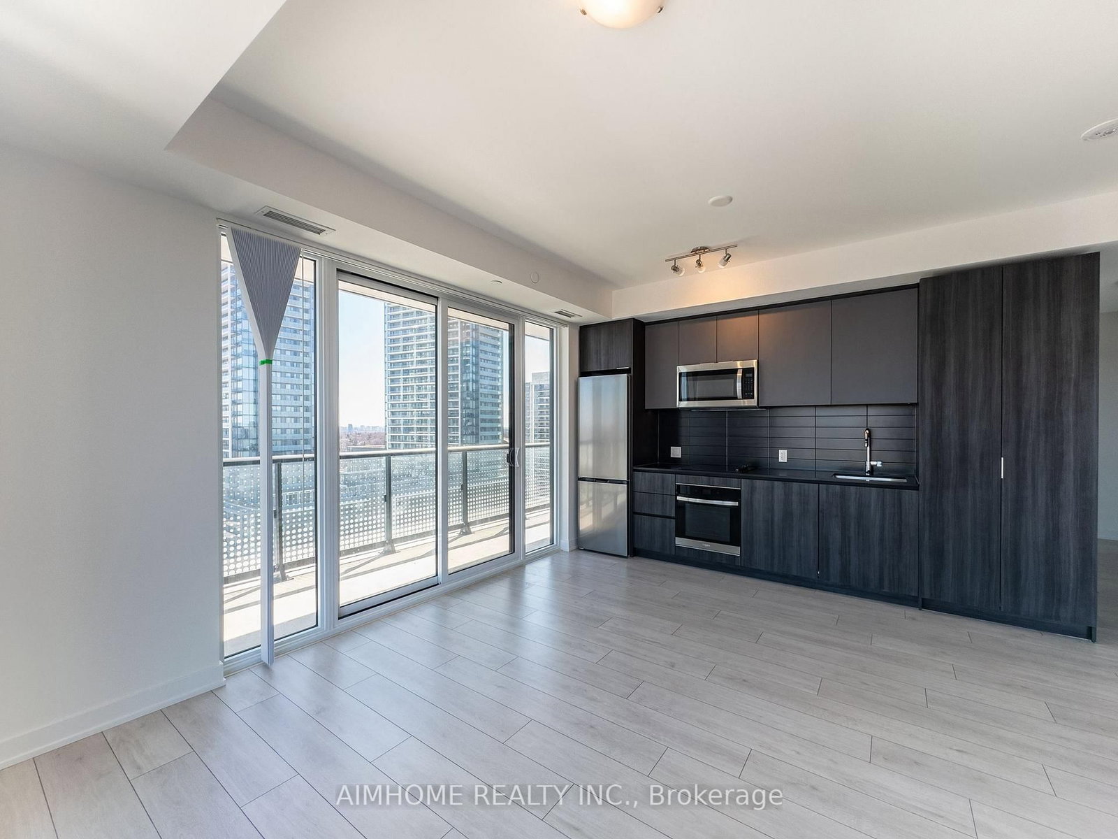 5858 Yonge Street E, Unit 1608 - Photo 2