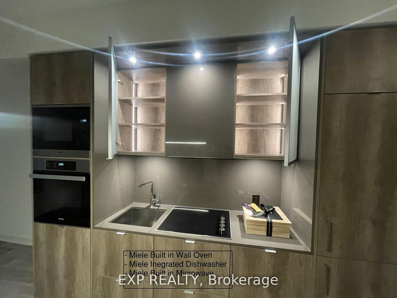 1106 - 11 Yorkville Ave, Toronto, M4W 1L2 | Image 3