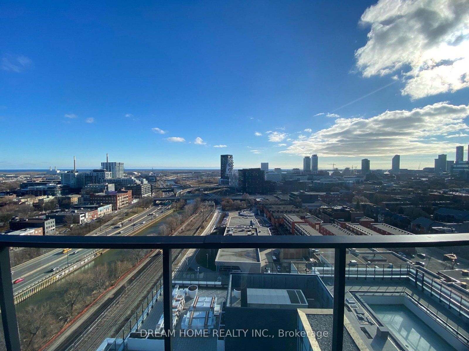 5 Defries Street, Unit 1702 - Photo 15