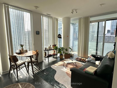 2209 - 28 Wellesley St | Toronto | Image
