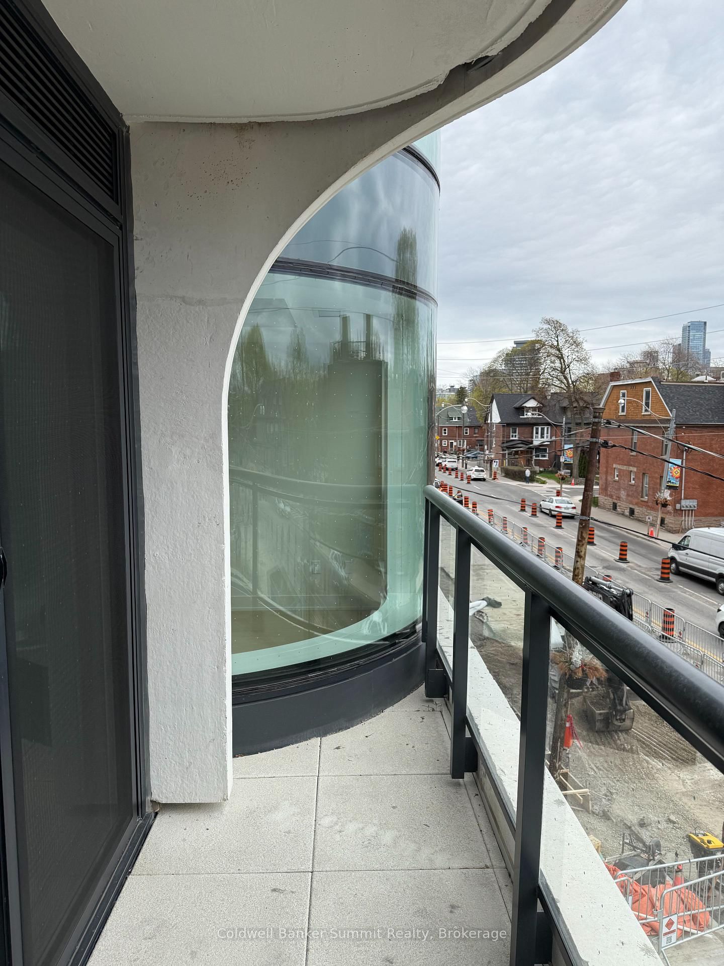 322 Dupont Street, Unit 203 - Photo 16