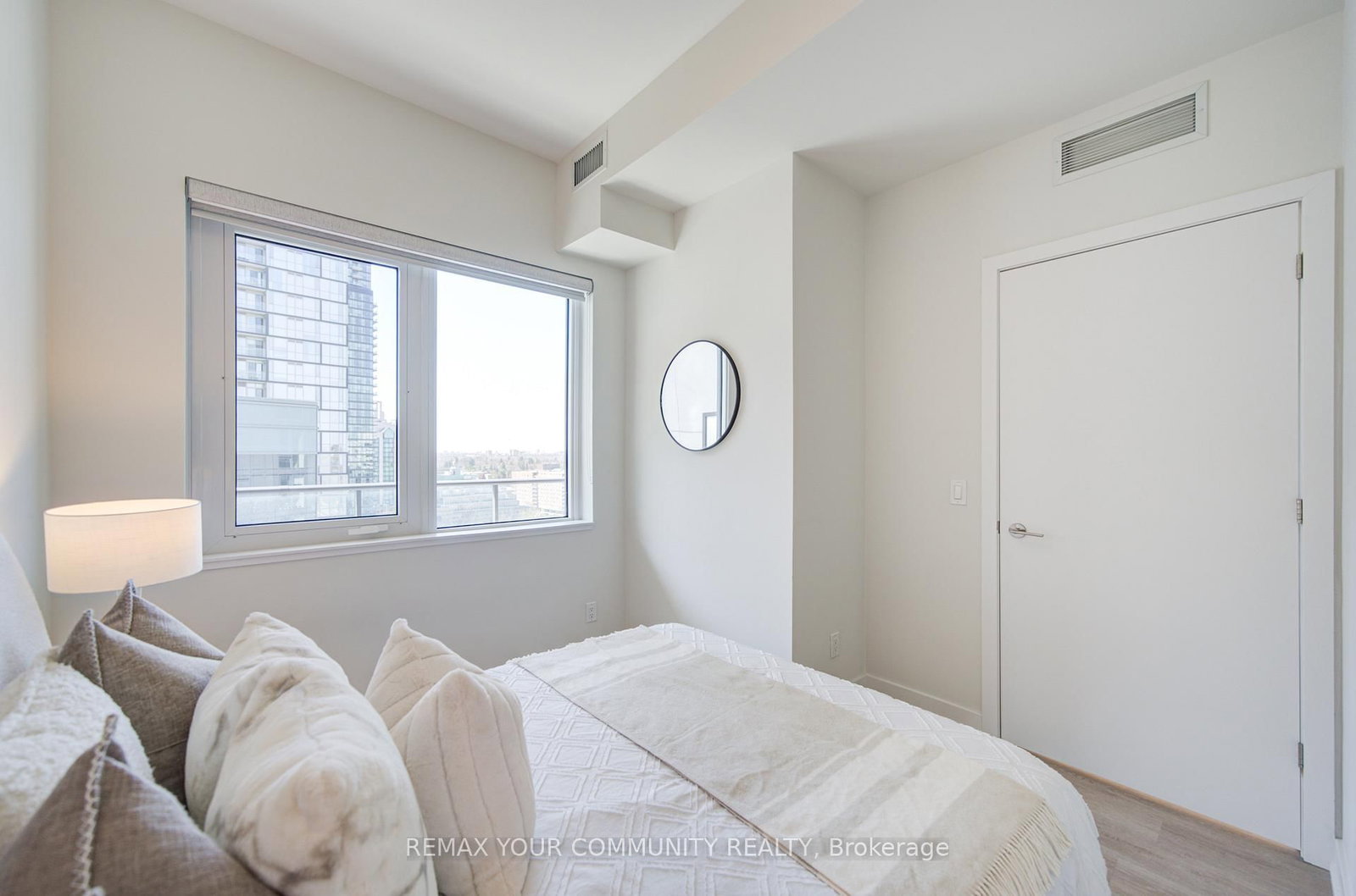 15 Ellerslie Avenue, Unit 1403 - Photo 24