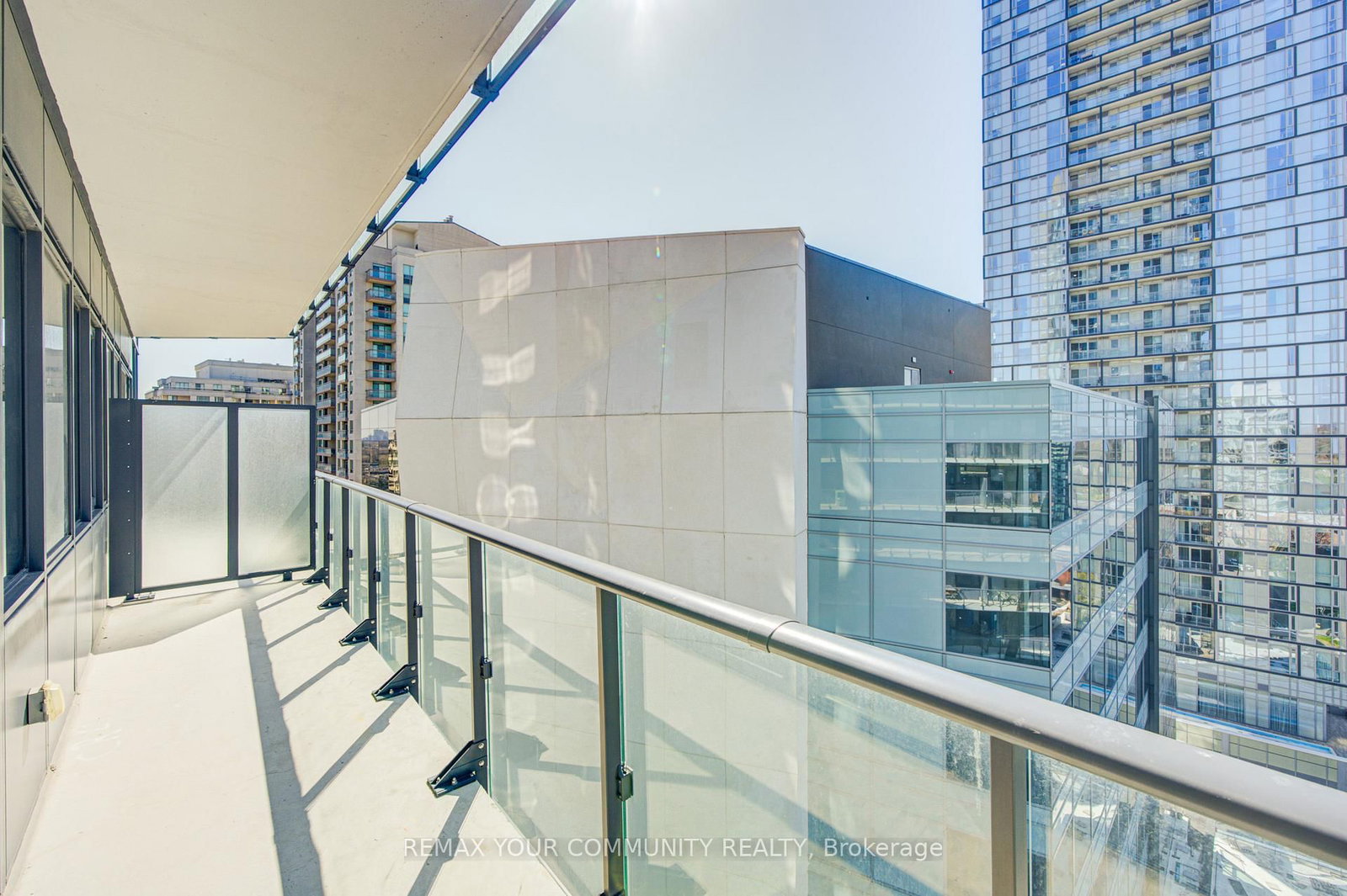 15 Ellerslie Avenue, Unit 1403 - Photo 28