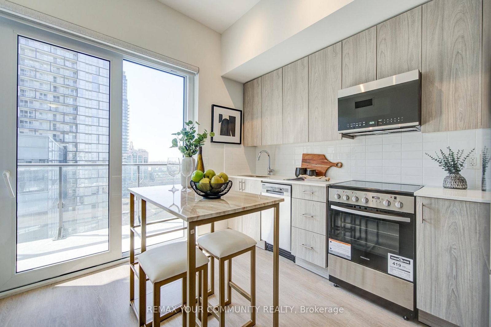 15 Ellerslie Avenue, Unit 1403 - Photo 8