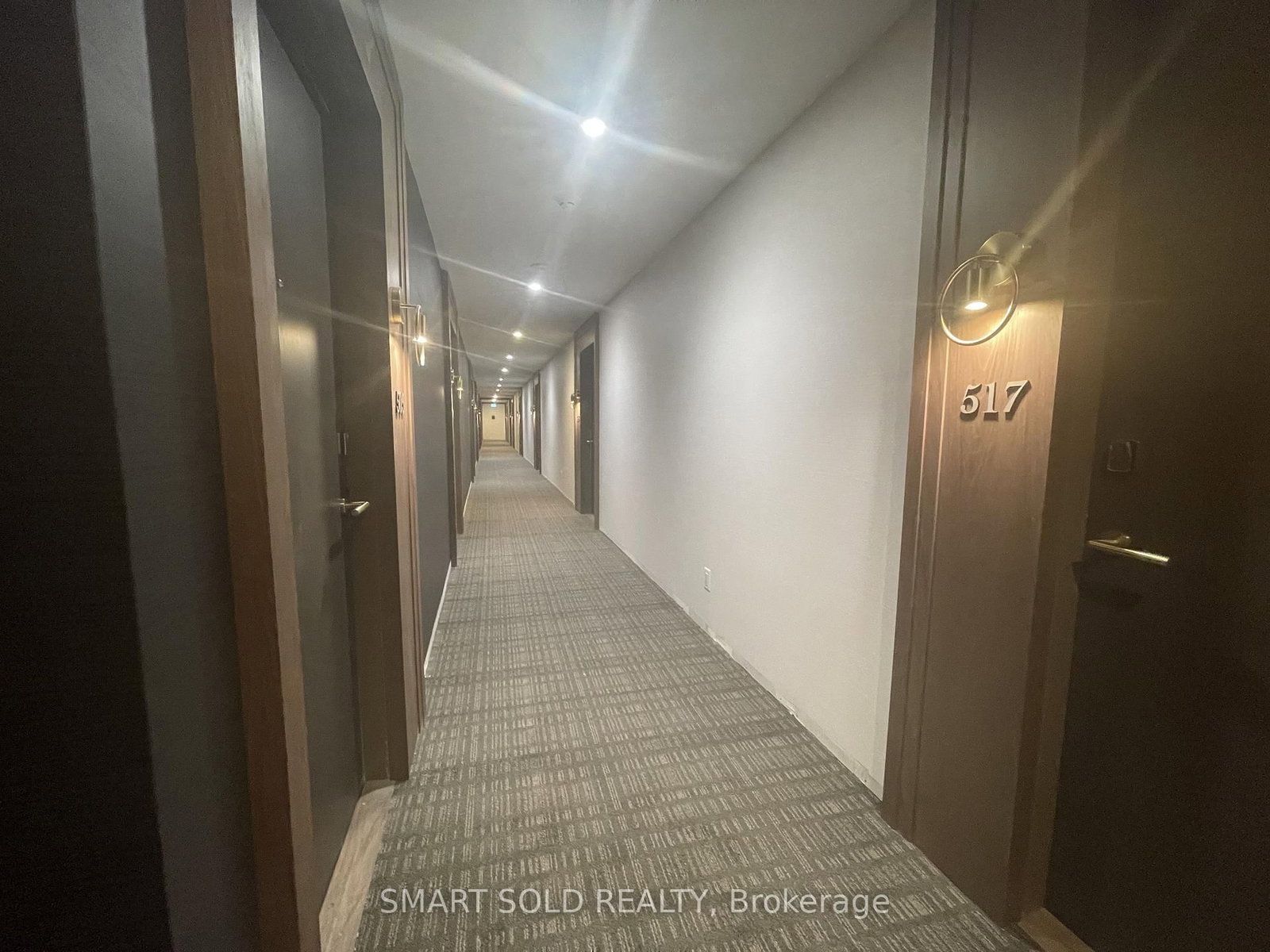 6 Greenbriar Road, Unit 517 - Photo 11