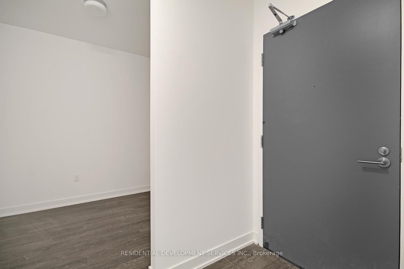 717 - 50 O'Neill Rd, Toronto, M3C 0H1 | Image 3