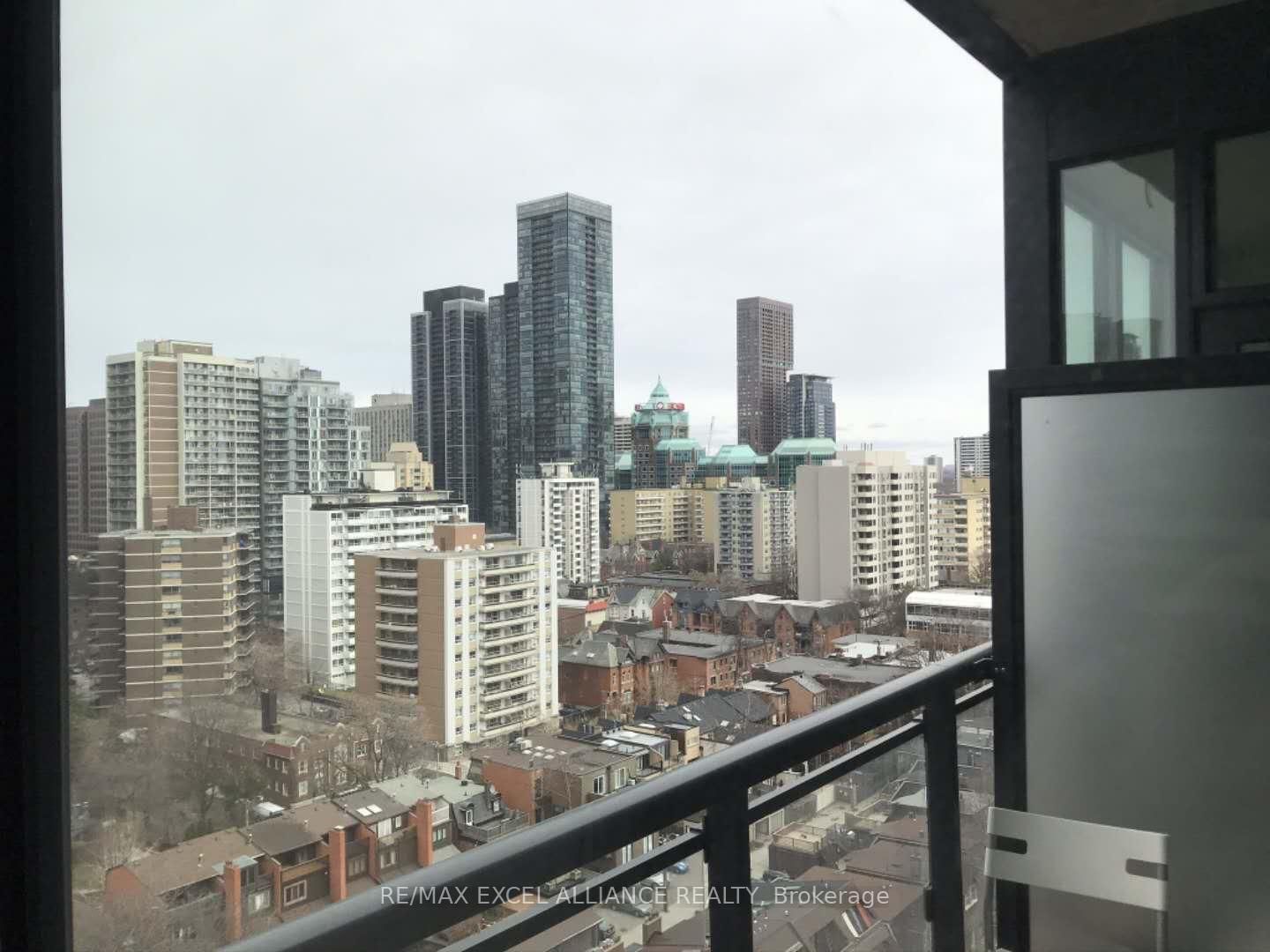 17 Dundonald Street, Unit 1402