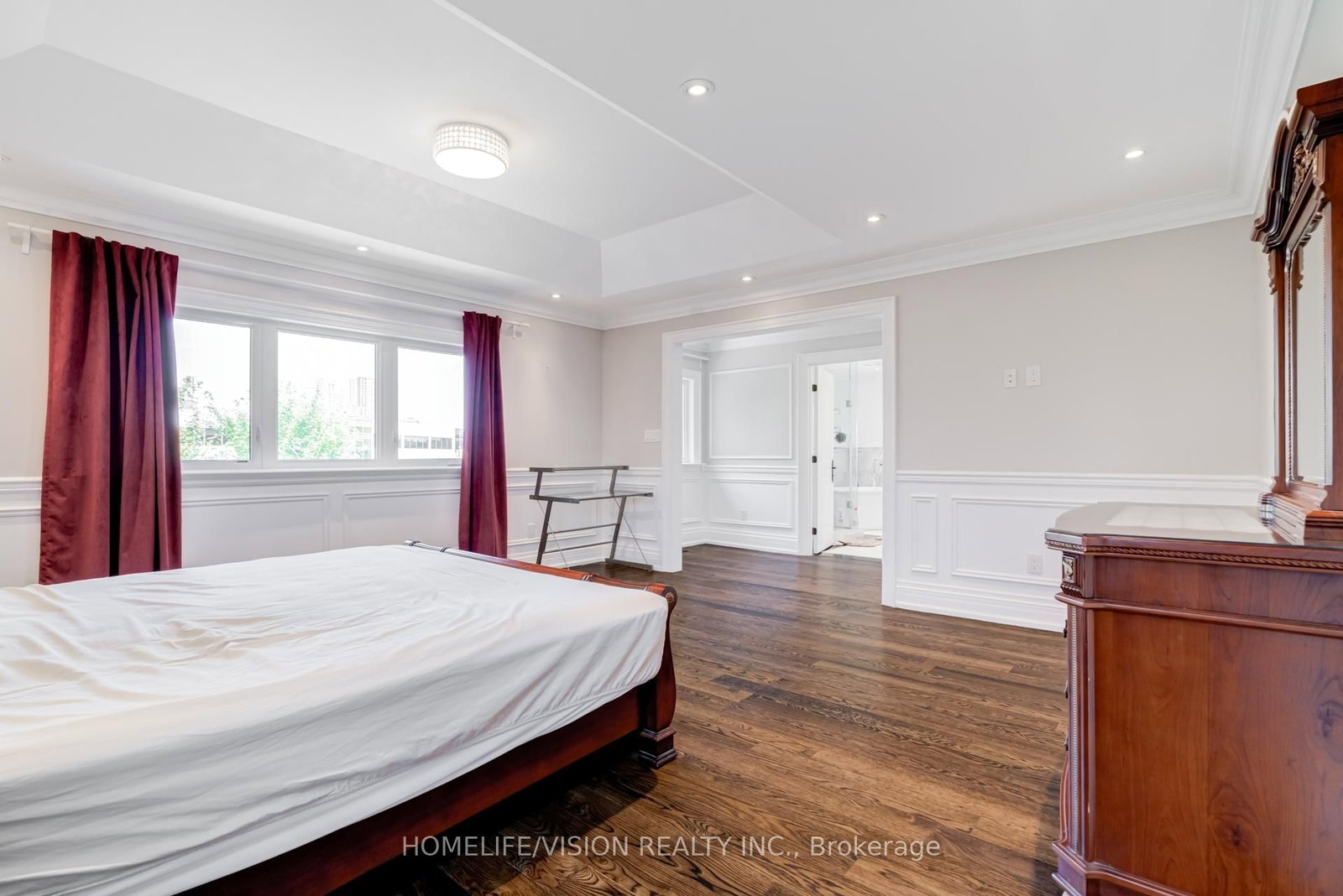 28 Moore Park Avenue - Photo 12