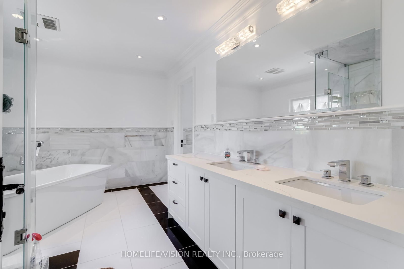 28 Moore Park Avenue - Photo 13