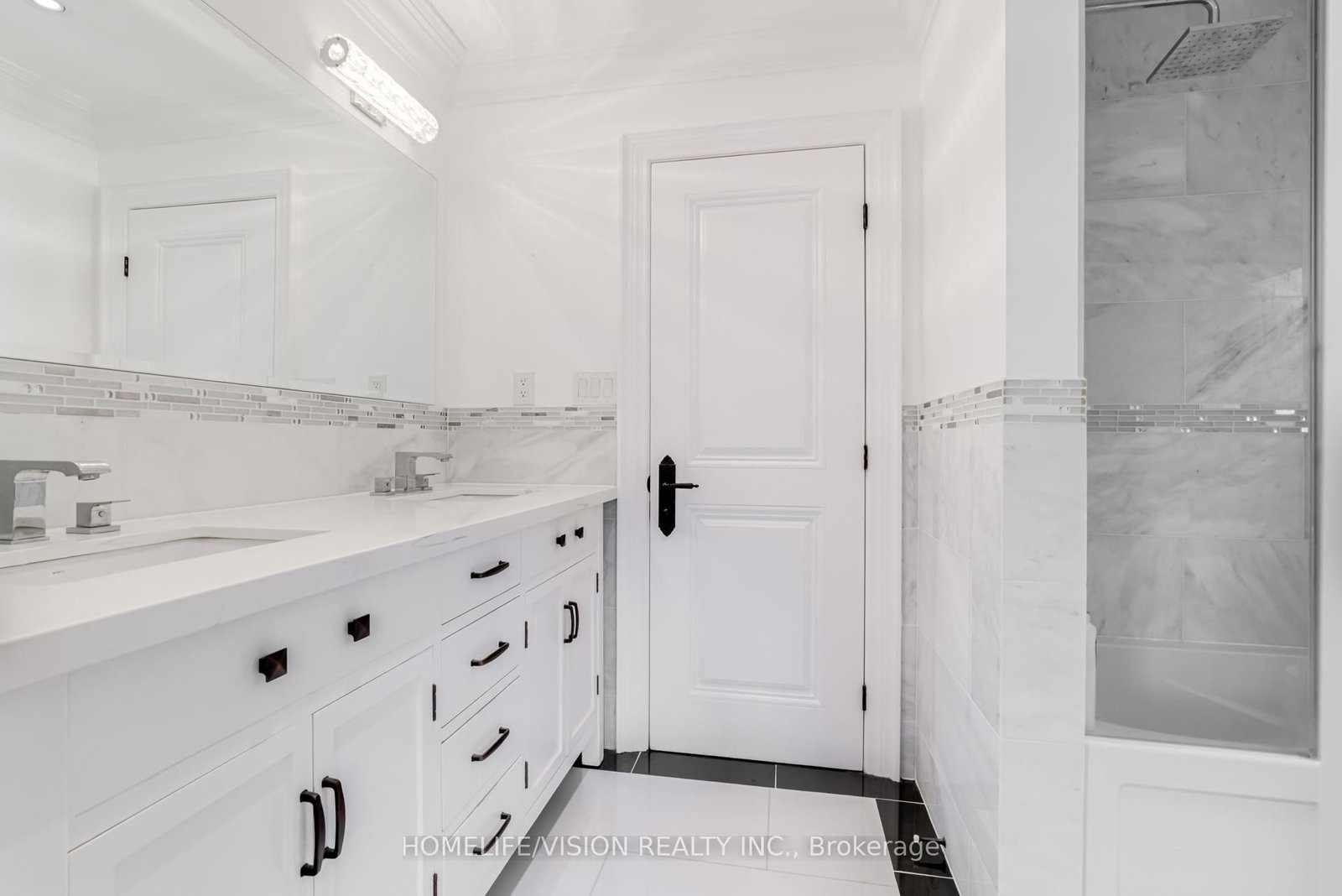 28 Moore Park Avenue - Photo 15