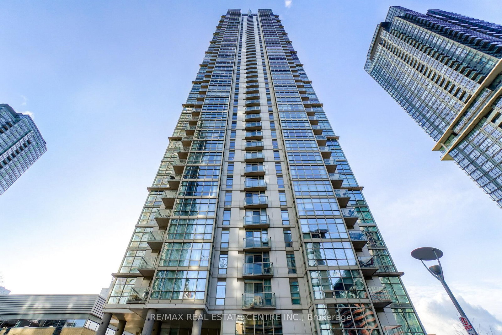 35 Mariner Terrace, Unit 3306 - Photo 4