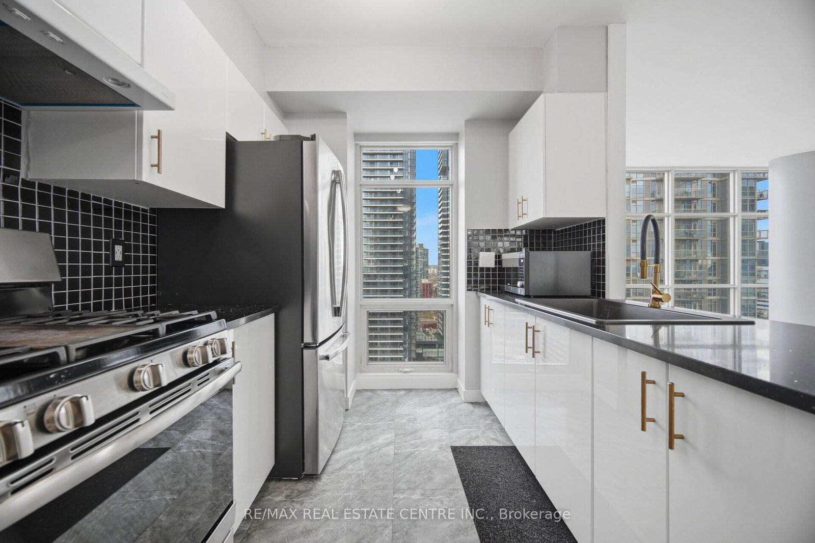 35 Mariner Terrace, Unit 3306 - Photo 7