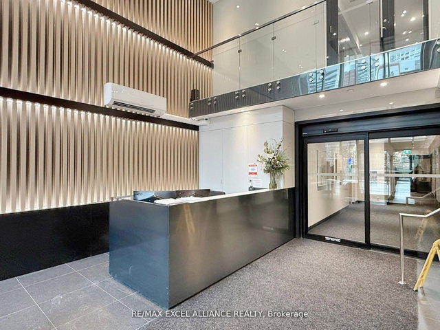 204 - 357 King Street W, Toronto | Sold, C13044324 | Condos.ca