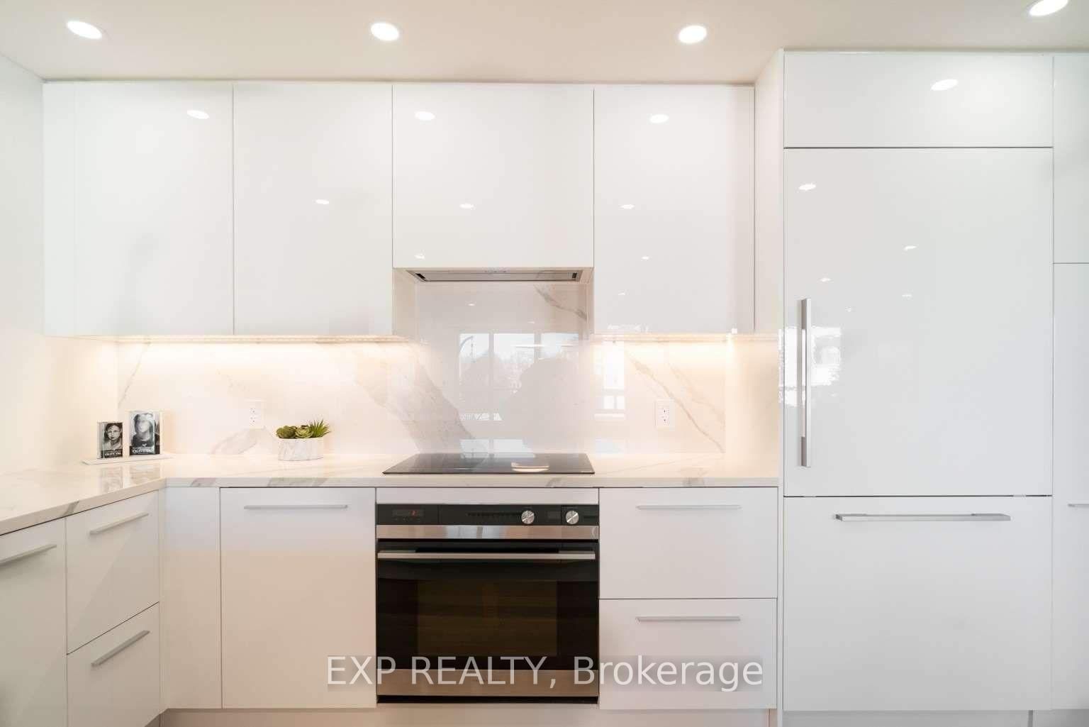 18 Lower Village Gate, Unit 608 - Photo 18