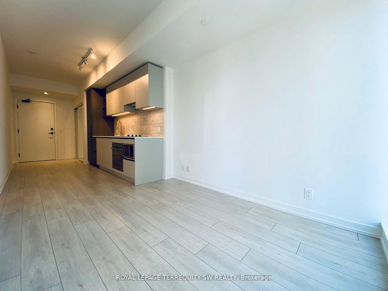 4610 - 55 Mercer St, Toronto, M5V 0W4 | Image 2