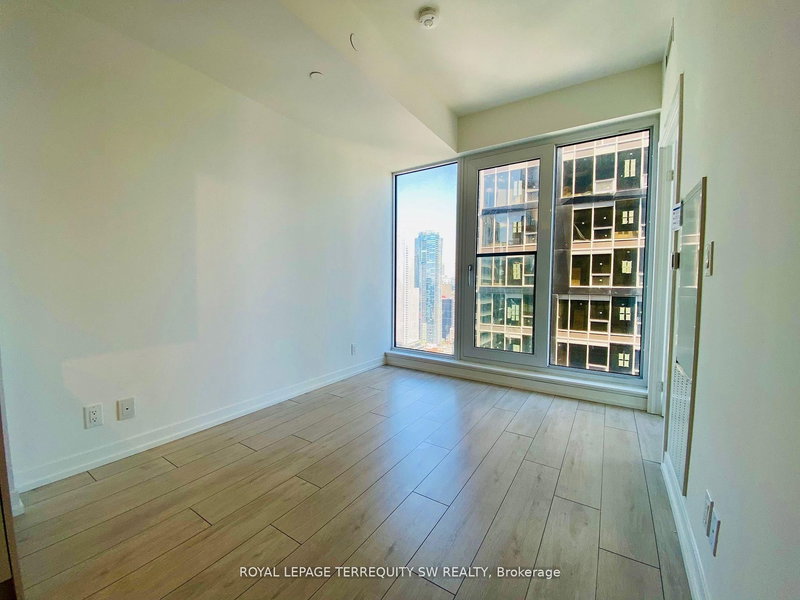 4610 - 55 Mercer St, Toronto, M5V 0W4 | Image 3