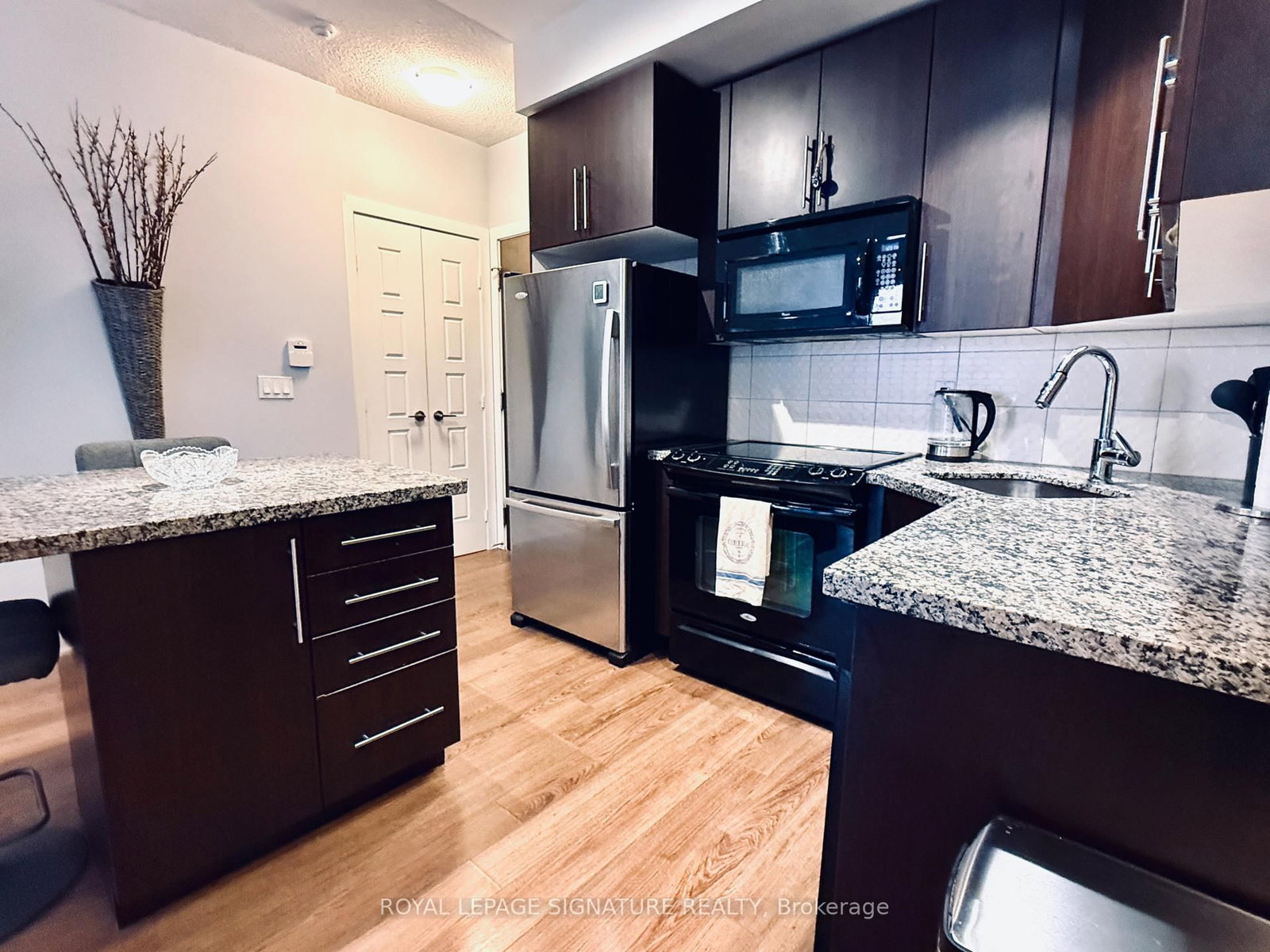 28 Linden Street, Unit 2301 - Photo 7